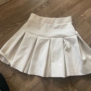 Lioness mini skirt XXS